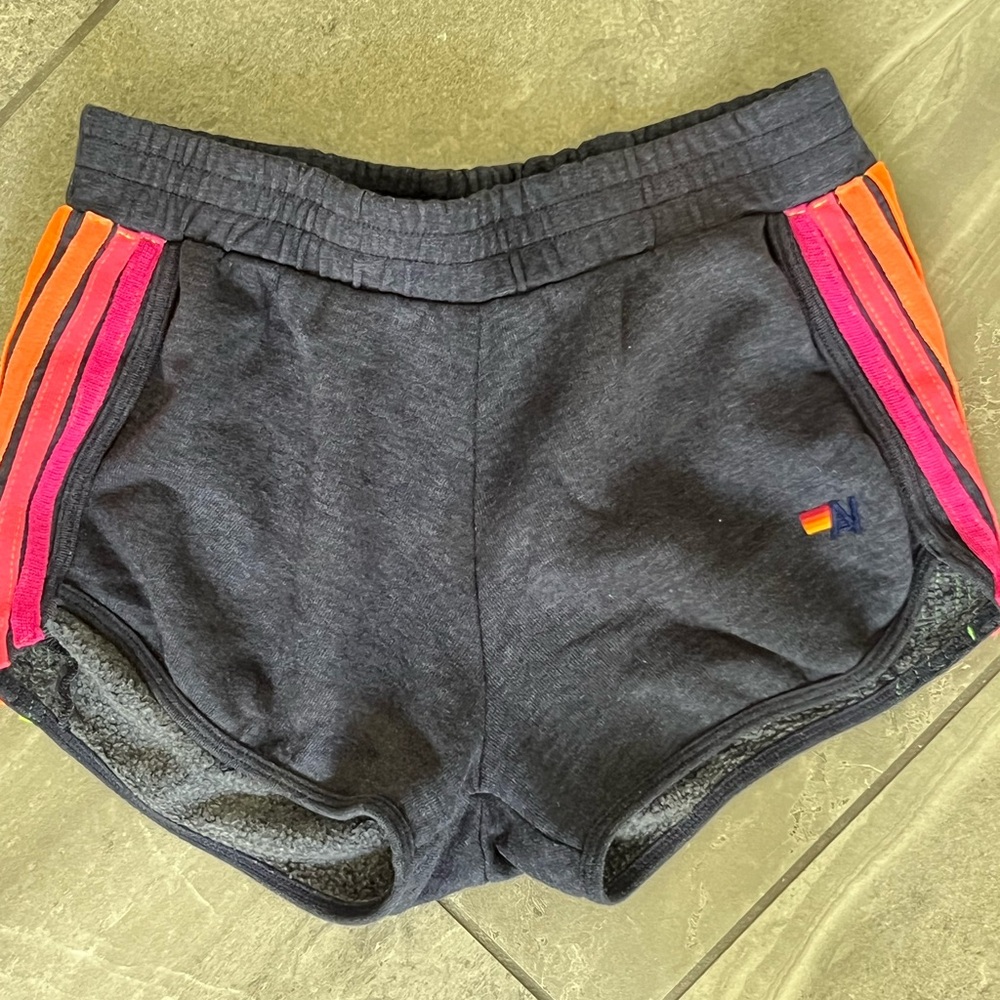 Aviator Nation retro size medium!